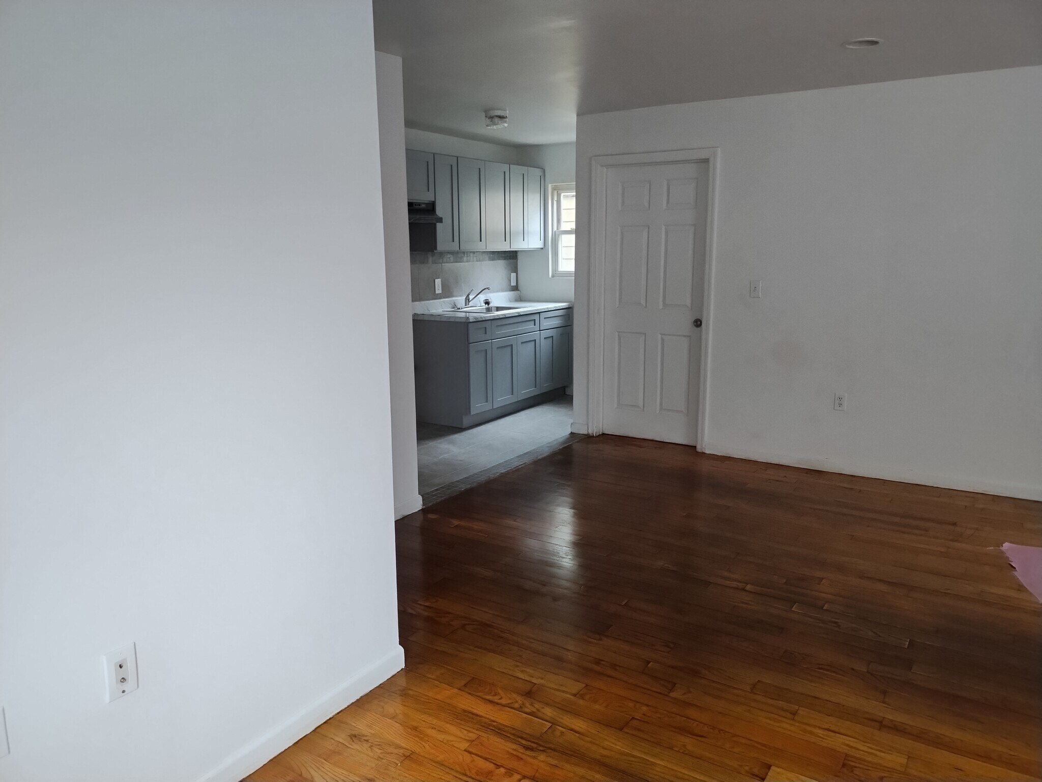 Kitchen & Dining - 23939 148th Ave
