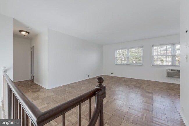 Building Photo - 3282 Martha Custis Dr