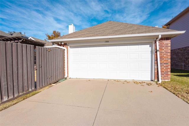 Building Photo - 2444 Elm Leaf Ln