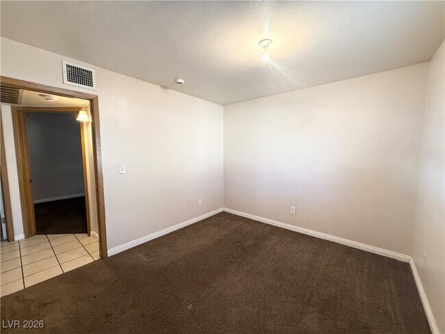 Building Photo - 4648 Krissylouise Way