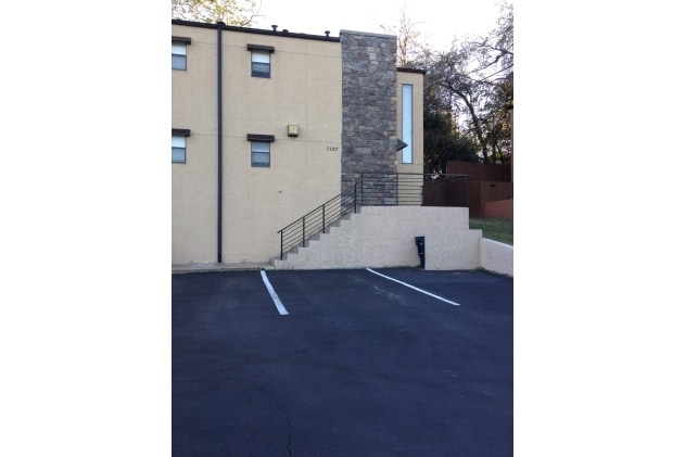 Building Photo - Park Hill Luxury Townhomes