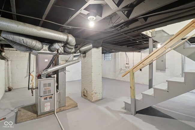 Building Photo - 615 N Grant Ave