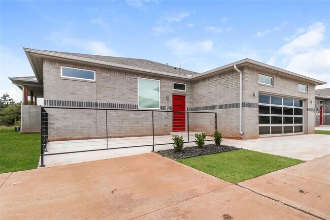 Building Photo - 11357 Paradise Out Ln