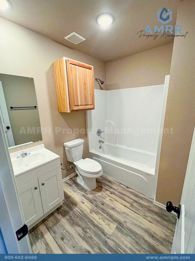 Building Photo - 7401 5th St