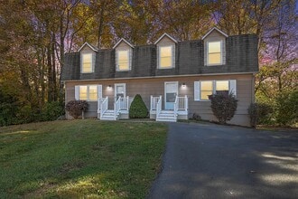 Building Photo - 254 Wildwood Dr