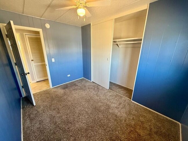 Building Photo - Large 3 Bedroom, 1 Bath Ranch Style Home in South Loveland, CO