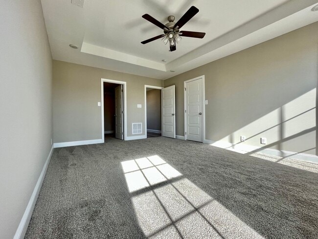 Building Photo - Welcome To Clarksville!