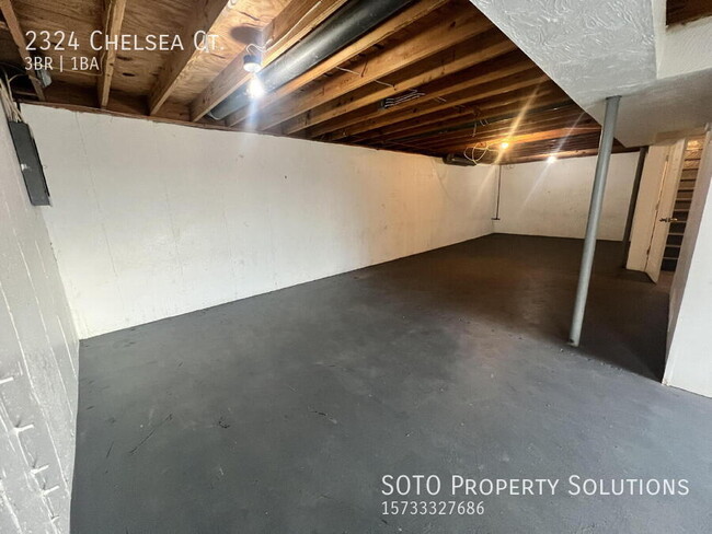 Building Photo - 2324 Chelsea Ct