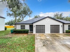 Building Photo - Remodeled Townhouse - Granite Counters, Fe...