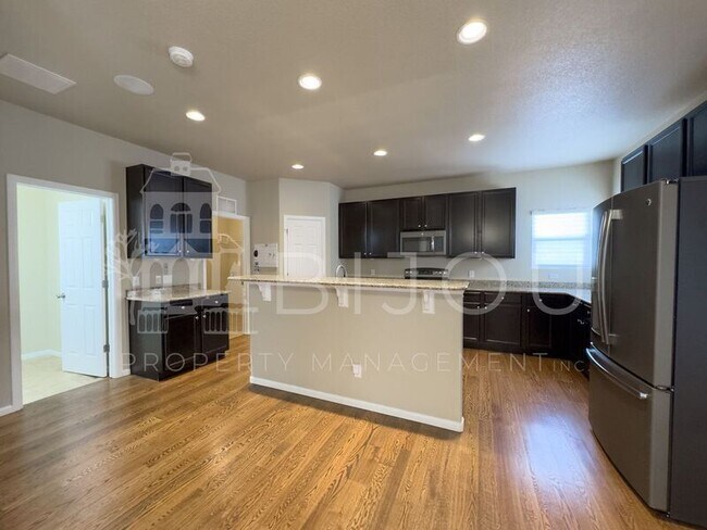 Building Photo - 9647 Carnival Ln