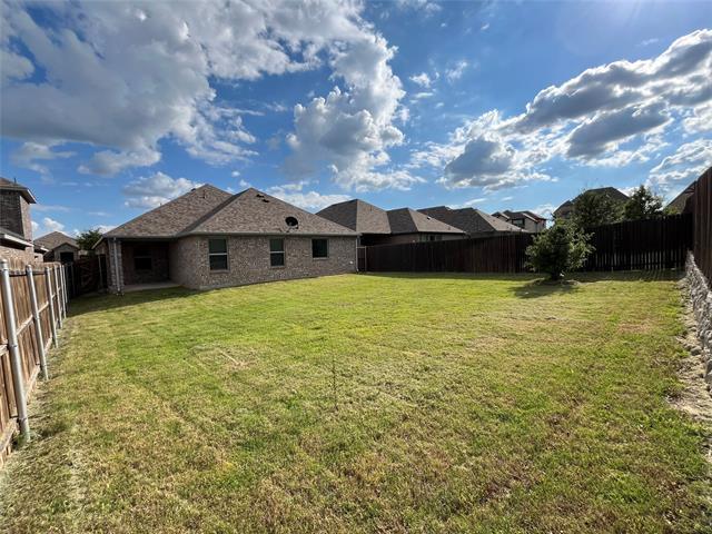 Building Photo - 6004 Horsetail Dr