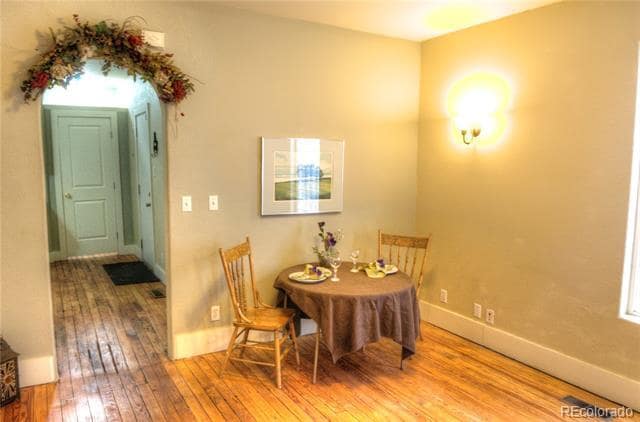 Building Photo - 426 E Bijou St