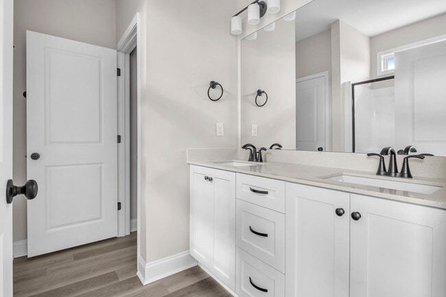 Building Photo - The Landing at Lewis Creek | 3 bedrooms, 2 baths