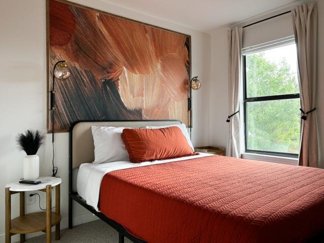 Building Photo - 5624 Victory Gallop Dr