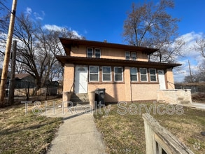 Building Photo - 1136 Fairfield Ave