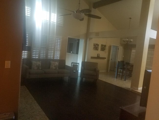 Building Photo - 1957 E Citation Ln