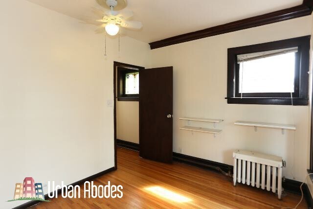 Building Photo - 3816 N Drake Ave