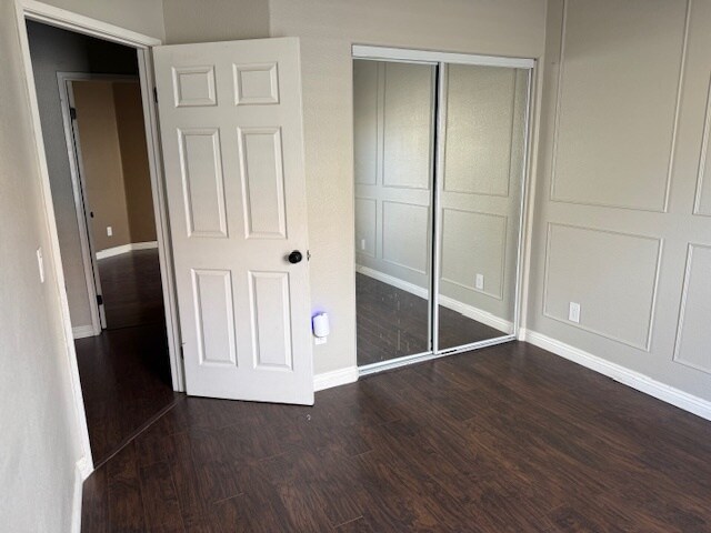 Building Photo - 69507 Northampton Ave