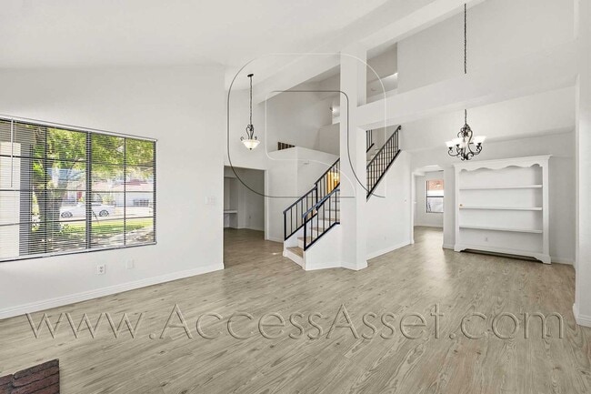 Building Photo - 15630 Half Moon Dr