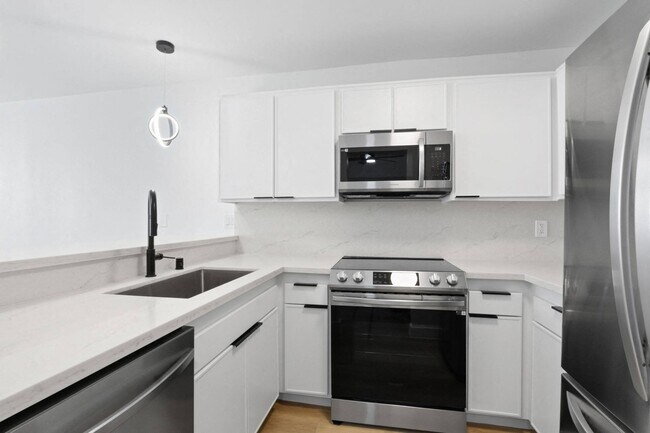 Interior Photo - 801 2nd Street