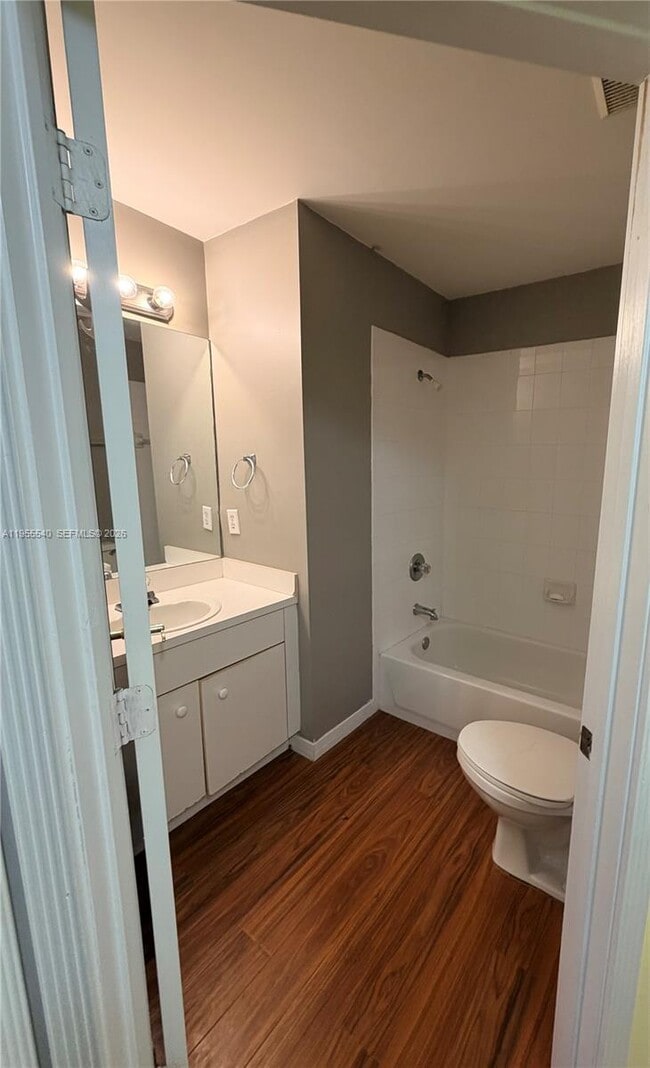 Building Photo - 12631 SW 143rd Ln