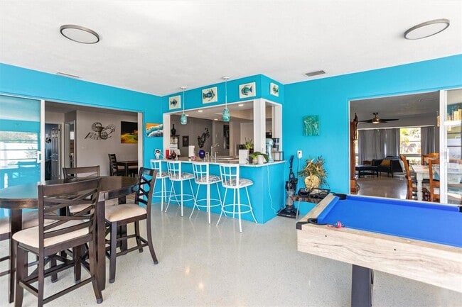 Building Photo - 6300 16th St S