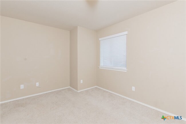 Building Photo - 409 Rowdy Dr