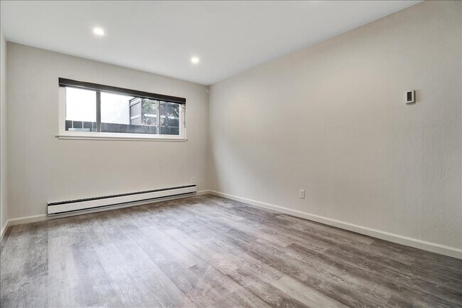Building Photo - 630 Masonic Way