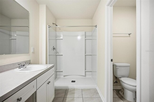 Building Photo - 165 Redbud Rd