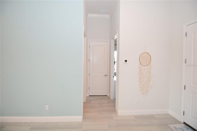 Building Photo - 114 Del Palma Dr