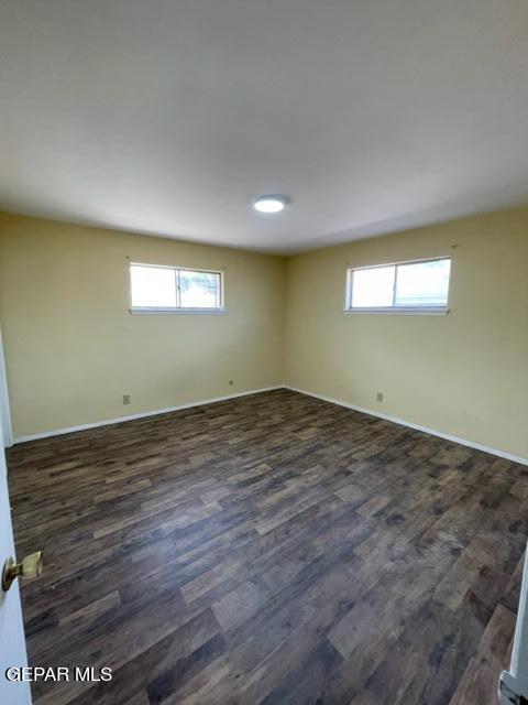 Building Photo - 3031 Van Buren Ave