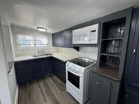 Building Photo - MOVE IN SPECIAL!!!  2BR/1BA House w/ bonus room available FOR RENT NOW!