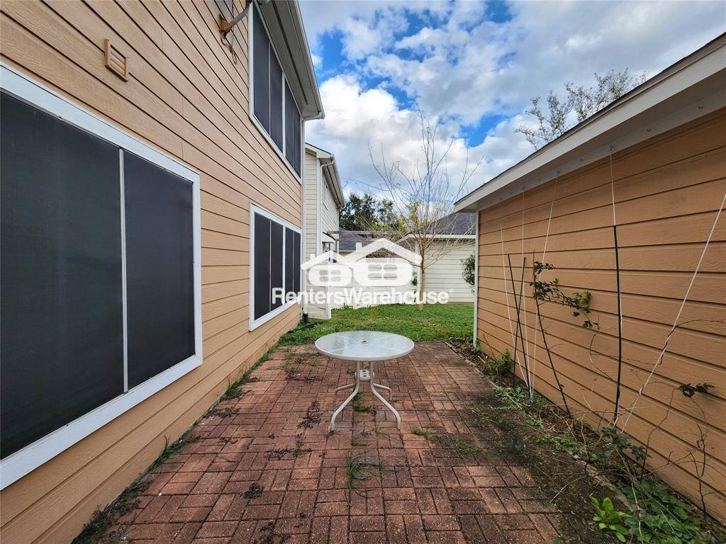 Building Photo - 15859 E Park Ct