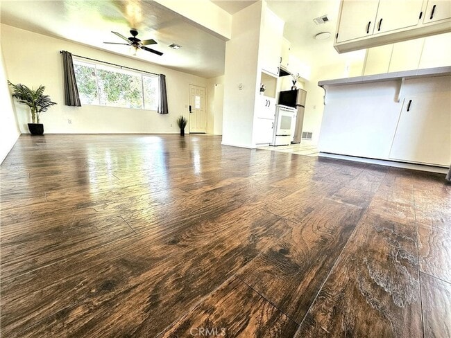 Building Photo - 11981 Franklin St