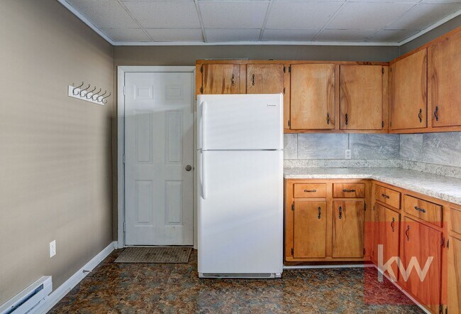 Building Photo - 314 Wilson Ave