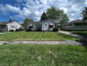 Building Photo - 327 Beebe Ave