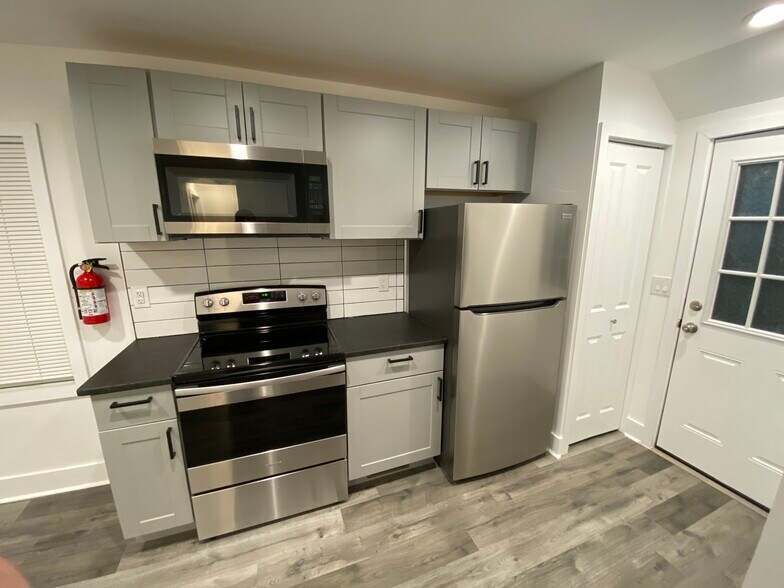 Building Photo - 3407 Adams Ave