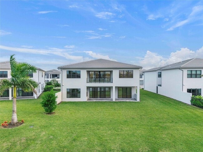 Building Photo - 20119 Pacific Dunes Dr