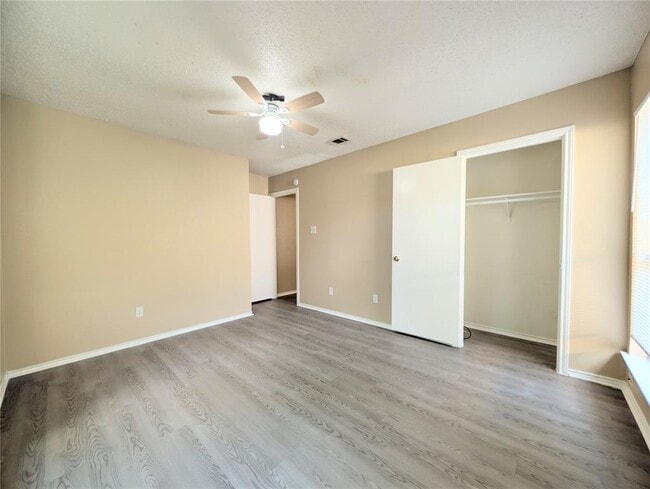 Building Photo - 2014 Redwing Way