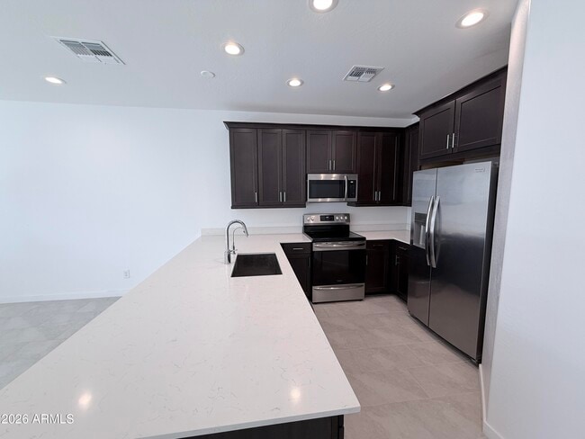 Building Photo - 4177 E Pinto Dr