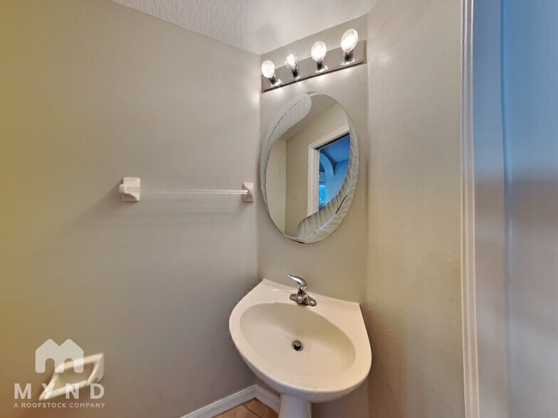 Building Photo - 4852 Barchetta Dr