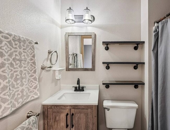 Building Photo - 15714 NE 93rd St