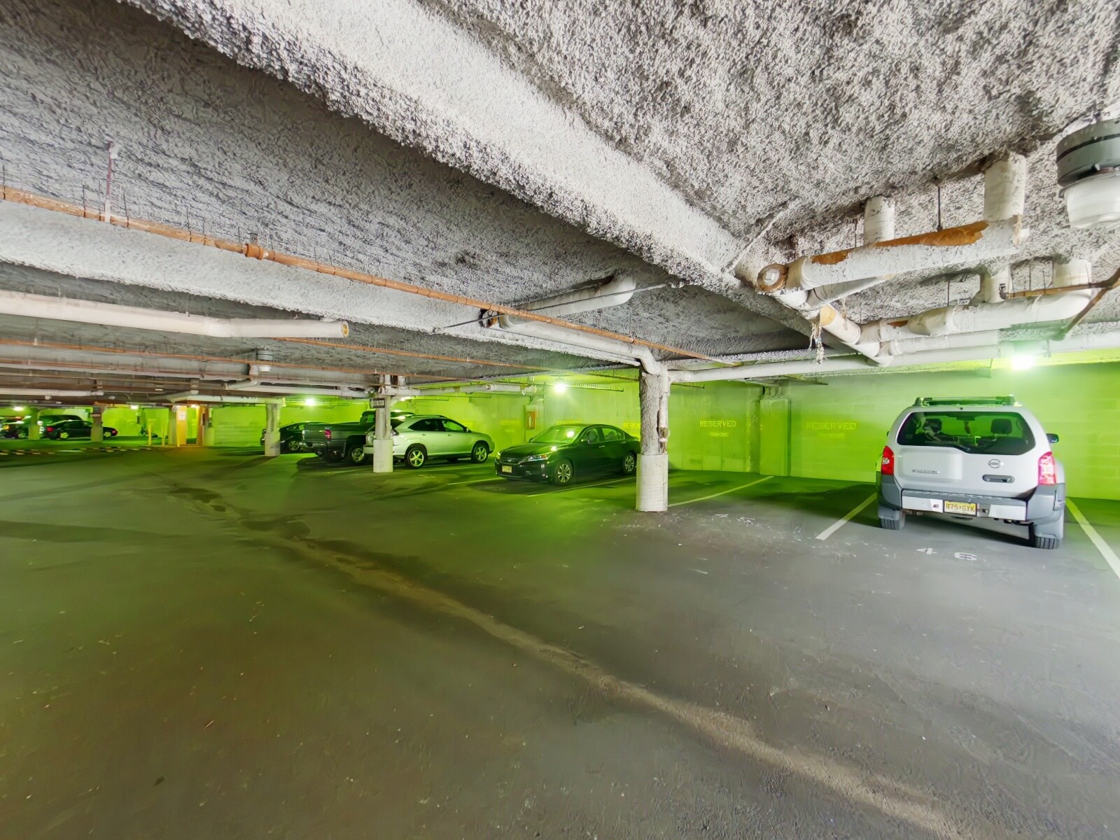 Building Photo - 99 Teaneck Rd