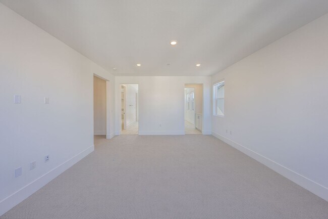 Building Photo - Brand New Estate Home Rent at Luna Park in GPN in Irvine