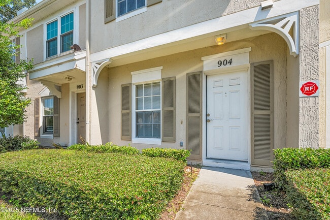 Building Photo - 8230 Dames Point Crossing Blvd