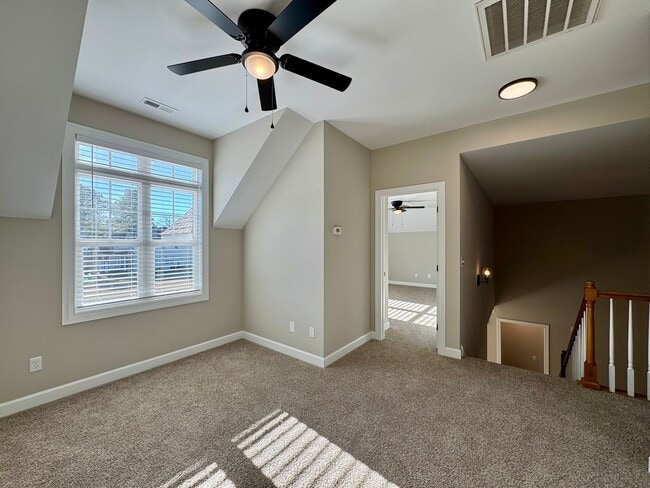 Building Photo - Traemoor At Lakewood