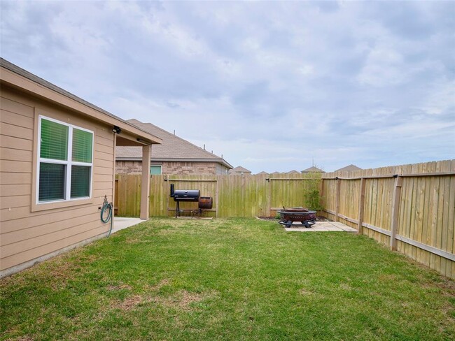 Building Photo - 8019 Vacek Meadows Loop
