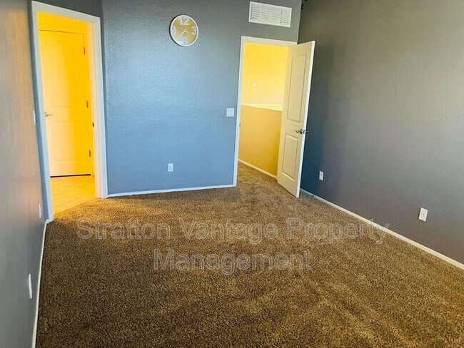 Building Photo - 22507 N 31st Ave