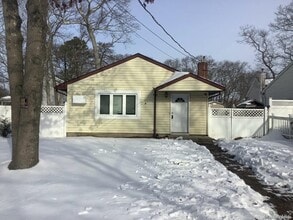 Building Photo - 89 Bedford Ave