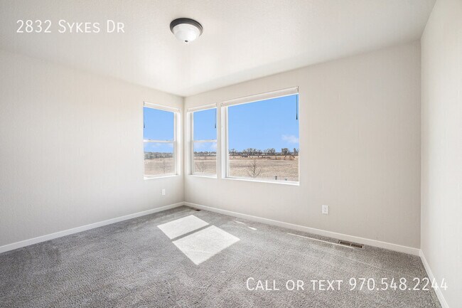 Building Photo - 2832 Sykes Dr